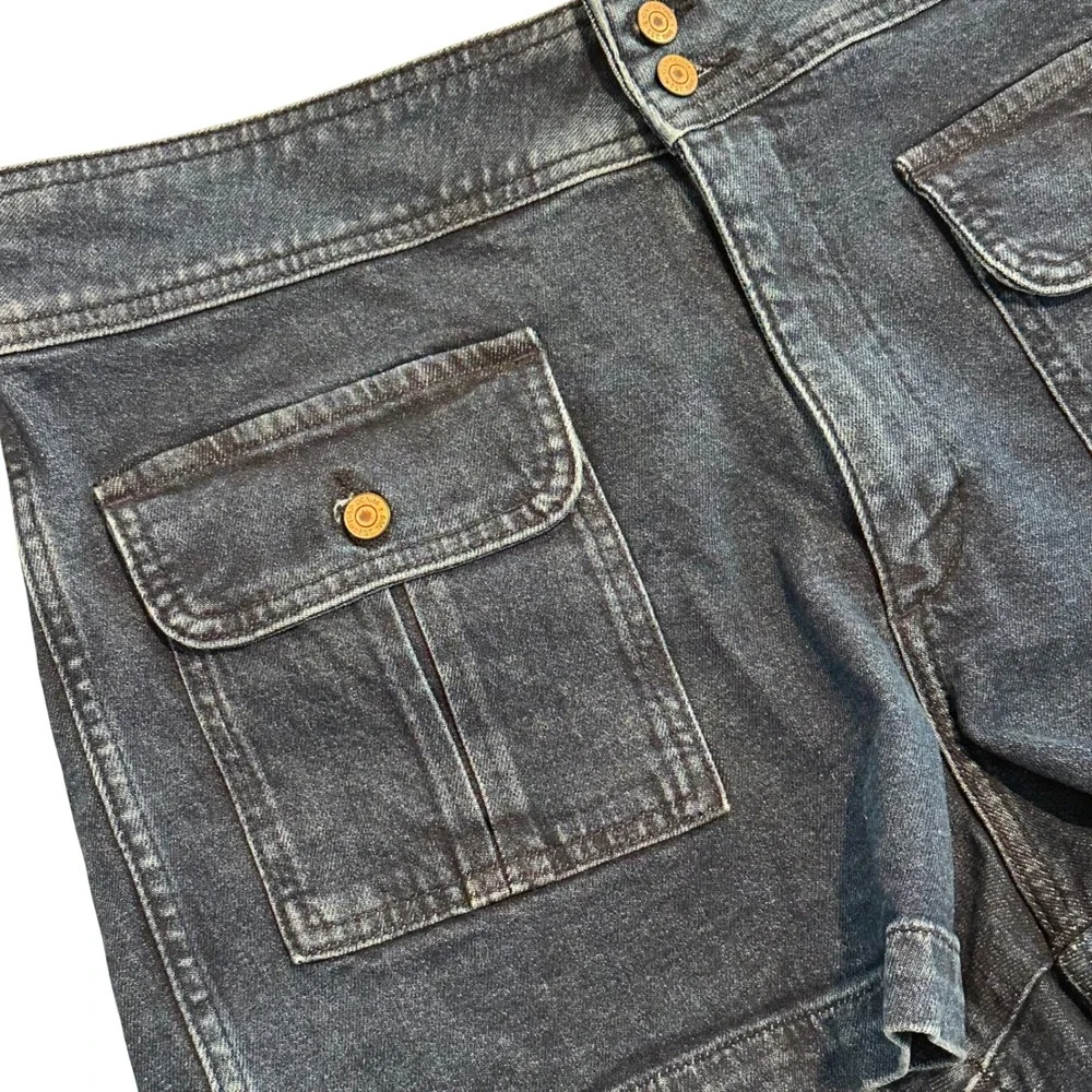 Gap Women's High Rise Stride Short Denim Indigo Blue Size 33 16R NWT Cargo Style